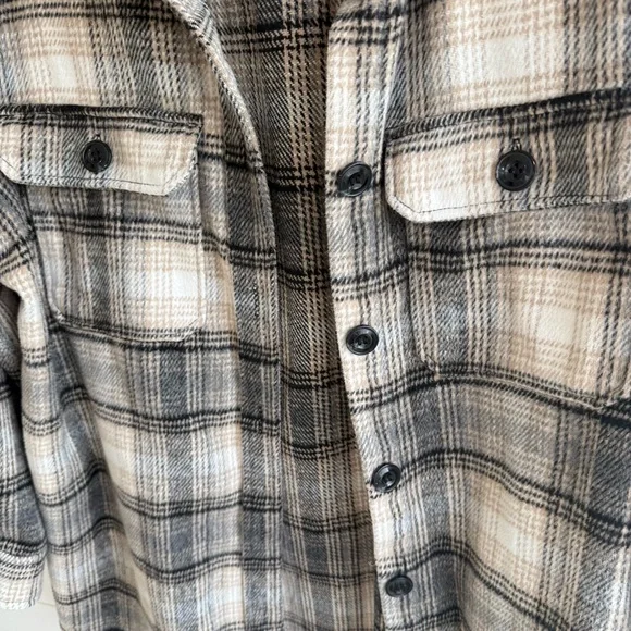 H&M plaid oversized shacket - med - Picture 5 of 6